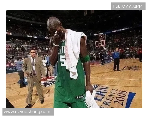 足球场上的英雄泪水与荣耀那些感人至深的球星故事 足球场上的英雄泪水与荣耀那些感人至深的球星故事